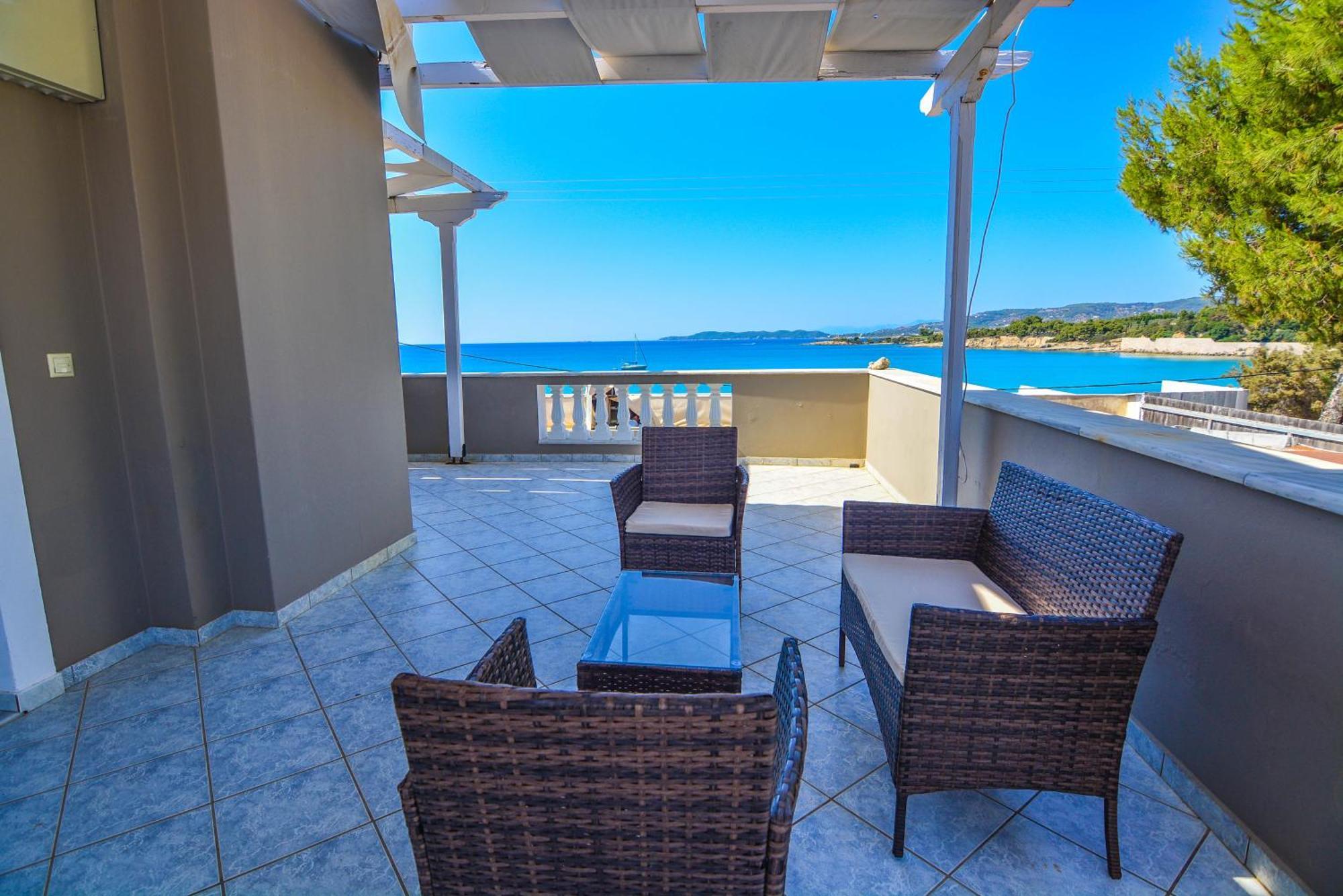 Epavlis Beach Resort Porto Heli Ngoại thất bức ảnh