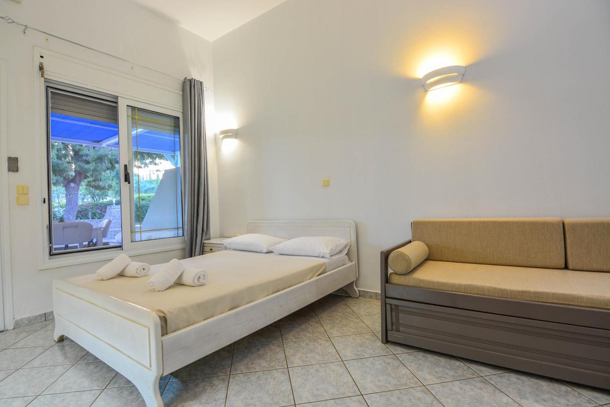 Epavlis Beach Resort Porto Heli Ngoại thất bức ảnh