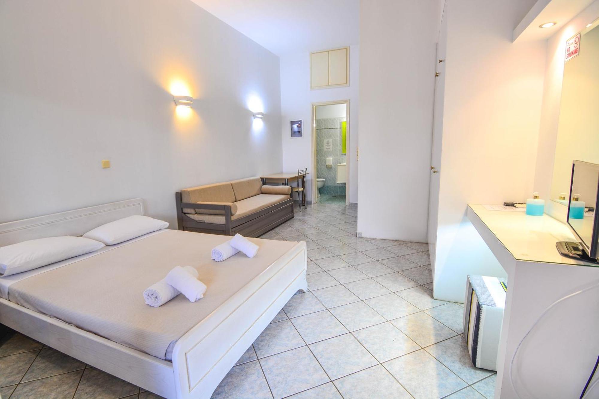 Epavlis Beach Resort Porto Heli Ngoại thất bức ảnh
