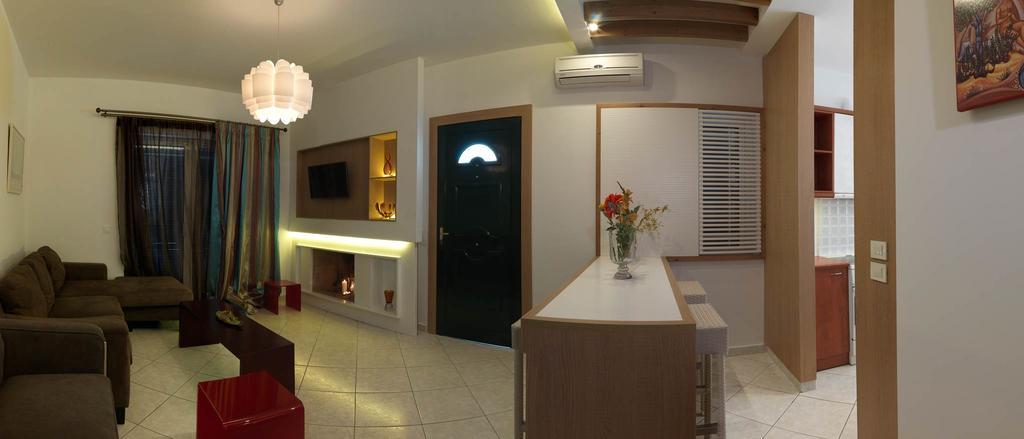Epavlis Beach Resort Porto Heli Ngoại thất bức ảnh