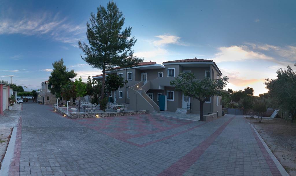 Epavlis Beach Resort Porto Heli Ngoại thất bức ảnh